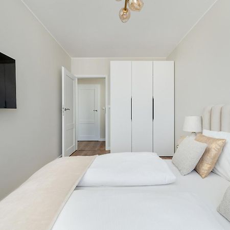 Piekny Apartament Wichrowa - 2 Sypialnie Free Garage Wroclaw By Noclegi Renters エクステリア 写真