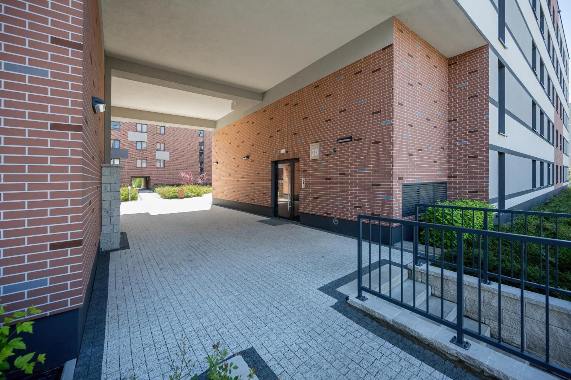 Piekny Apartament Wichrowa - 2 Sypialnie Free Garage Wroclaw By Noclegi Renters エクステリア 写真